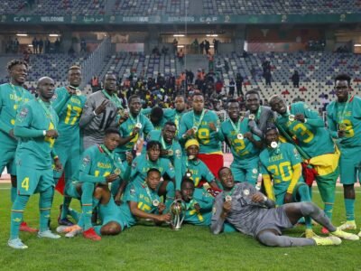 Les joueurs locaux après le sacre du CHAN