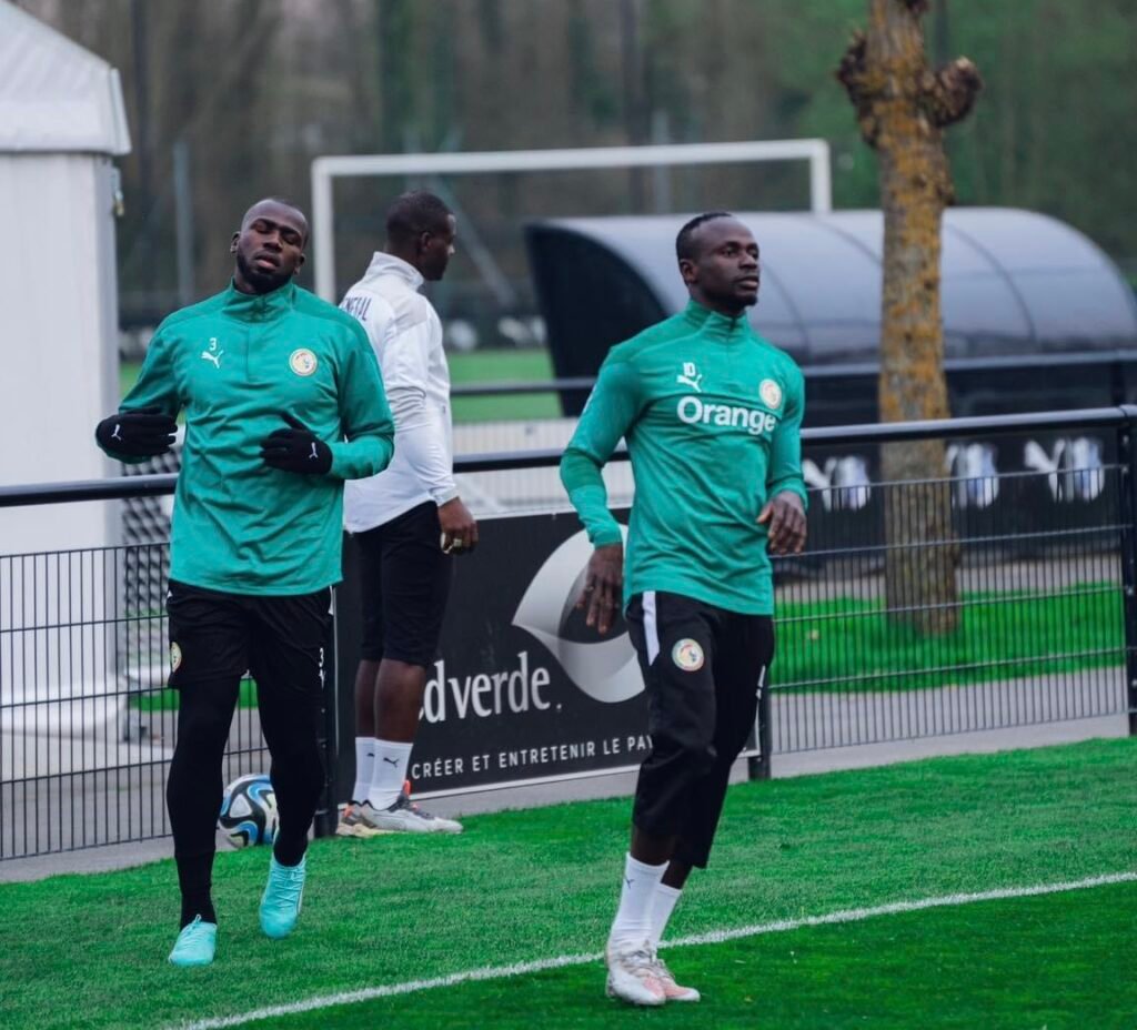 Sadio Mané et Kalidou Koulibaly