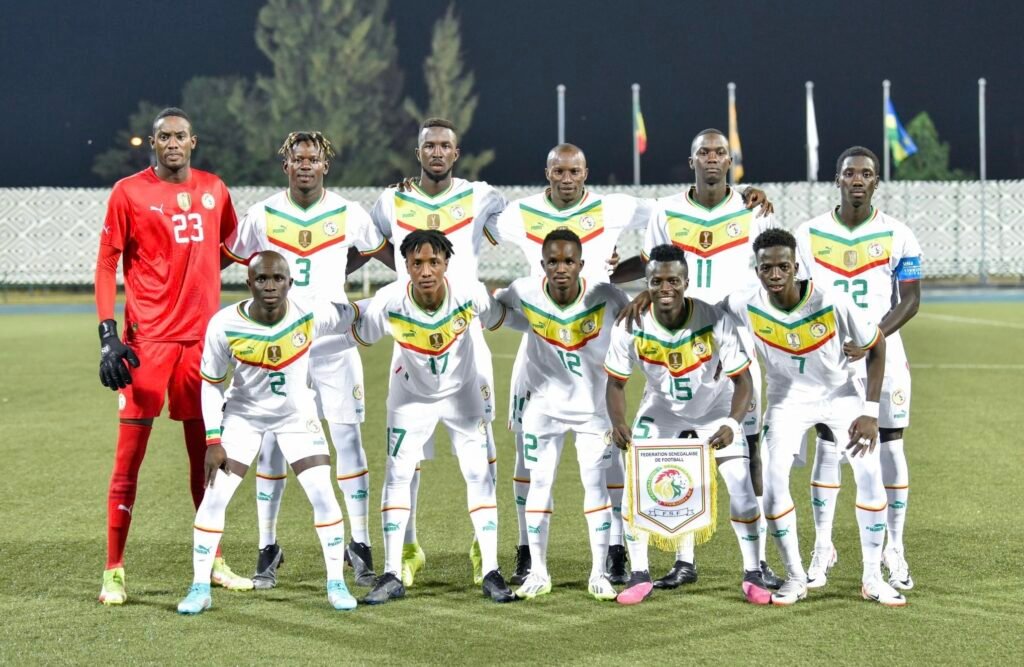 Sénégal avec Cheikh Tidiane Sabaly, le 9 septembre 2023 face au Rwanda en qualifications de la CAN (1–1). 