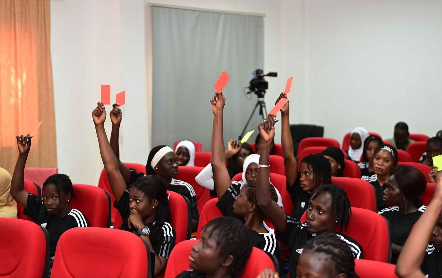 les arbitres sénégalais encore pointés du doigt