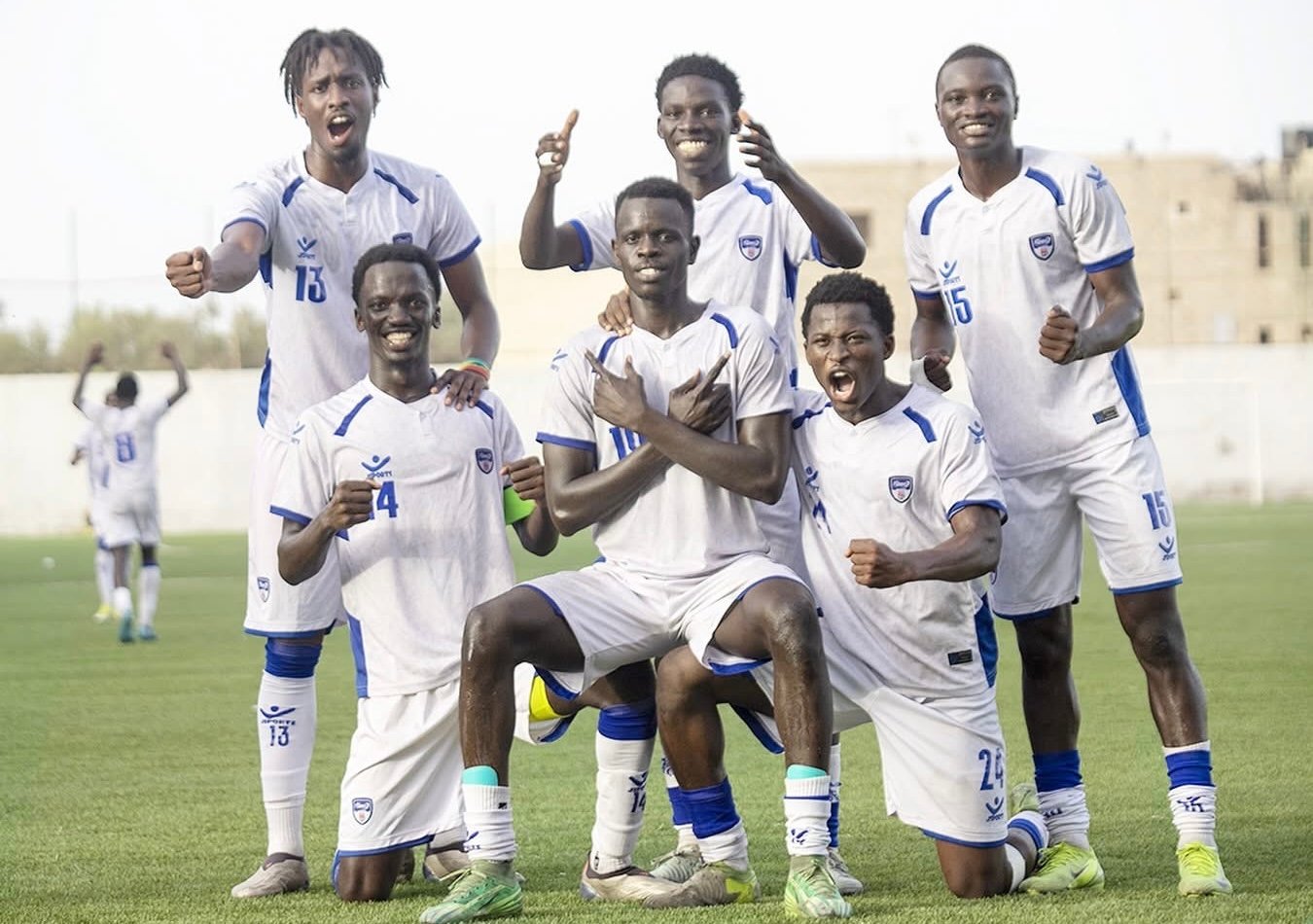 Gorée-DSC (0-2)