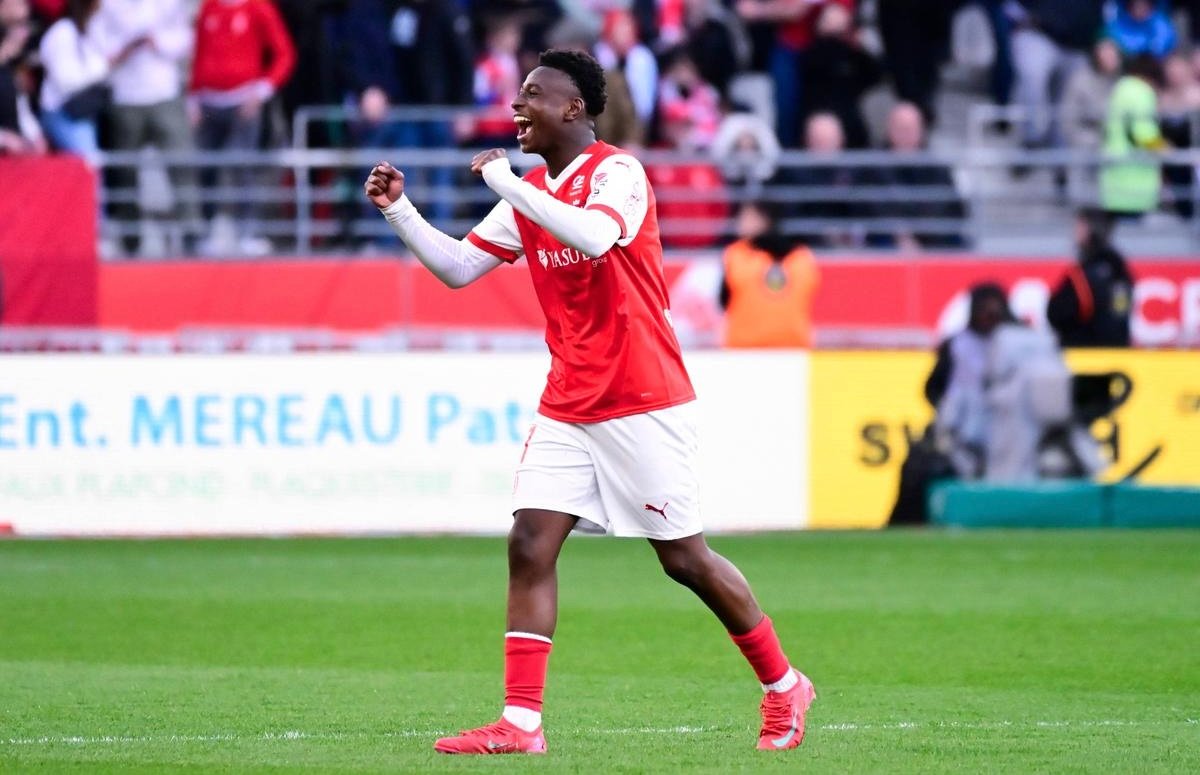 Mamadou Diakhon avec Reims