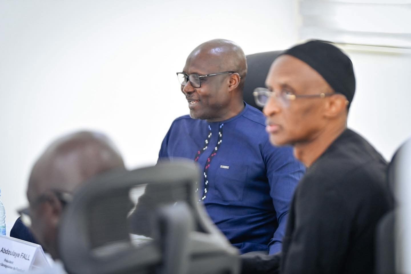 Abdoulaye Seydou Sow se substitue à Abdoulaye Fall.