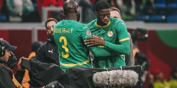 À deux mois de la coupe du monde, c’est le flou total autour de la blessure de Kalidou Koulibaly.