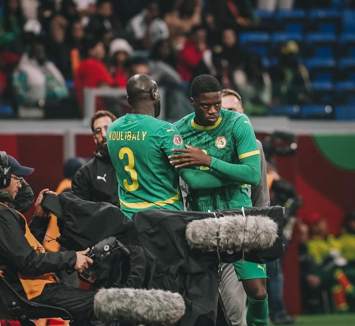 À deux mois de la coupe du monde, c’est le flou total autour de la blessure de Kalidou Koulibaly.