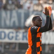 Bamba Dieng vient d’annoncer son départ de Lorient.