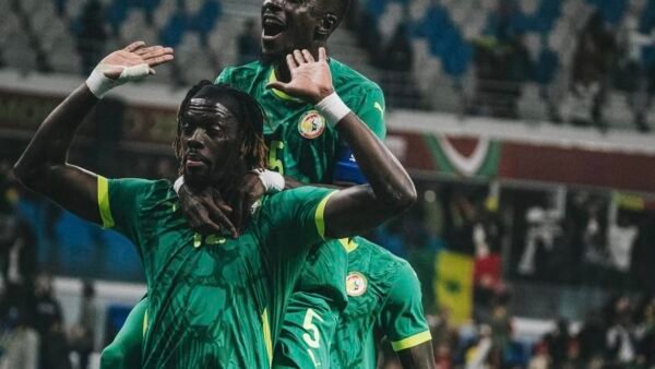 Chérif Ndiaye tourne le dos à la sélection. L’attaquant de 30 ans a annoncé sa retraite internationale sans pour autant, donner ses raisons.