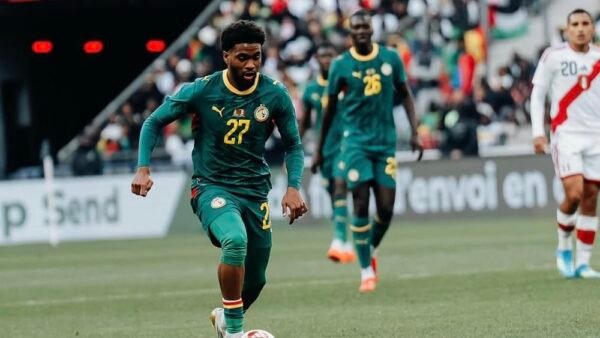 Ibrahim Mbaye dans le onze ?