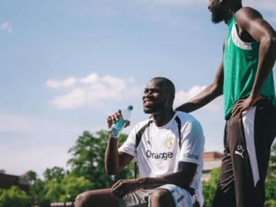 Kalidou Koulibaly, Idrissa Gana Gueye et Pape Gueye ne sont toujours pas à 100 % et les titulariser serait un énorme risque.