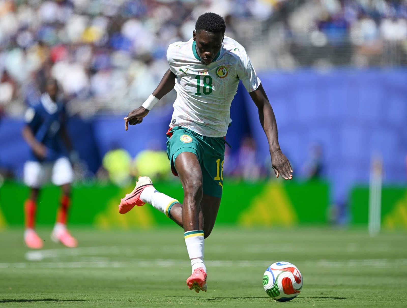 Pape Thiaw a été lâché par ses cadres dans son premier match de la coupe du monde face à la France (3-1). Kalidou Koulibaly, Gana Gueye, Ismaïla Sarr et Sadio Mané qu’il a titularisés n’ont pas donné satisfaction, 