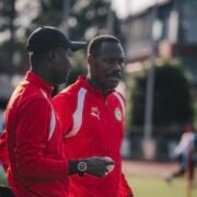 L’équipe nationale du Sénégal du Sénégal est dans le flou total. Depuis l’échec de la coupe du monde, rien ne marche. La fédération semble dépassée et tous ses actes s’apparentent à du tâtonnement